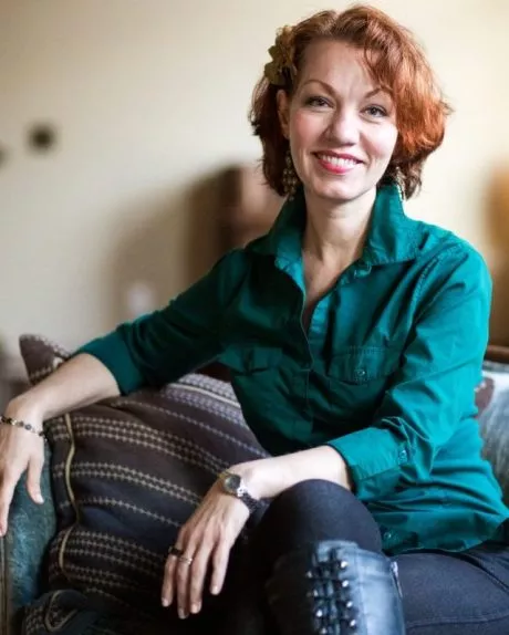 Andrea Burns